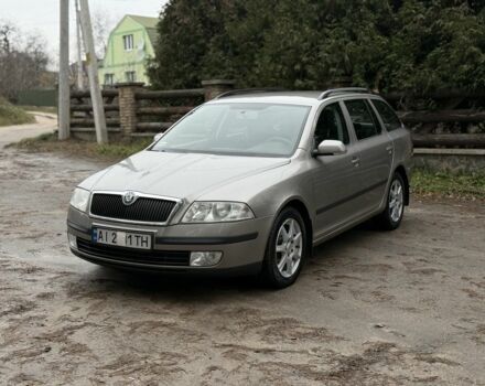 Бежевый Шкода Октавия, объемом двигателя 1.9 л и пробегом 360 тыс. км за 2700 $, фото 1 на Automoto.ua