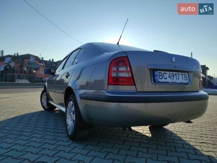 Шкода Октавия 2007 в Дрогобыче на Automoto.ua Бежевый Шкода Октавия, объемом двигателя 1.6 л и пробегом 284 тыс. км за 4550 $, фото 1 на Automoto.ua