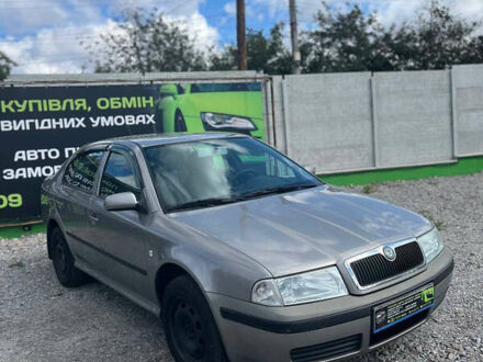 Бежевий Шкода Октавія, об'ємом двигуна 1.6 л та пробігом 184 тис. км за 5600 $, фото 1 на Automoto.ua