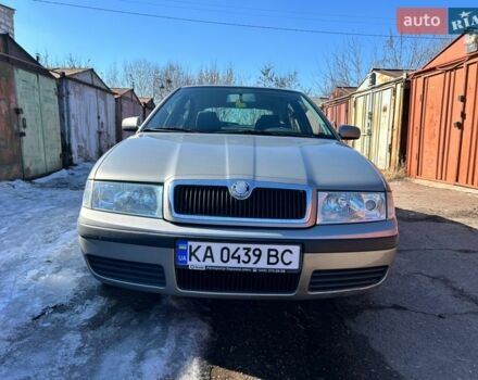 Бежевый Шкода Октавия, объемом двигателя 1.6 л и пробегом 144 тыс. км за 5800 $, фото 1 на Automoto.ua