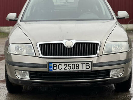 Бежевий Шкода Октавія, об'ємом двигуна 1.6 л та пробігом 240 тис. км за 5300 $, фото 1 на Automoto.ua