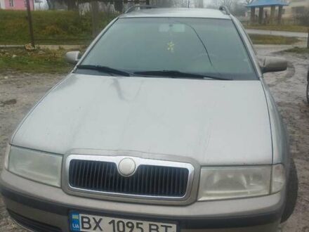 Бежевый Шкода Октавия, объемом двигателя 1.9 л и пробегом 262 тыс. км за 4200 $, фото 1 на Automoto.ua