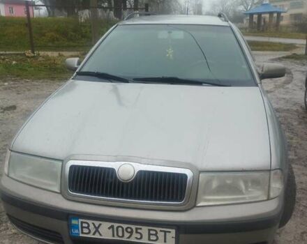 Бежевый Шкода Октавия, объемом двигателя 1.9 л и пробегом 262 тыс. км за 4200 $, фото 1 на Automoto.ua