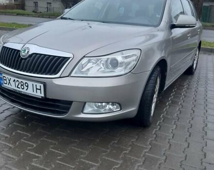 Бежевий Шкода Октавія, об'ємом двигуна 1.6 л та пробігом 163 тис. км за 7450 $, фото 1 на Automoto.ua