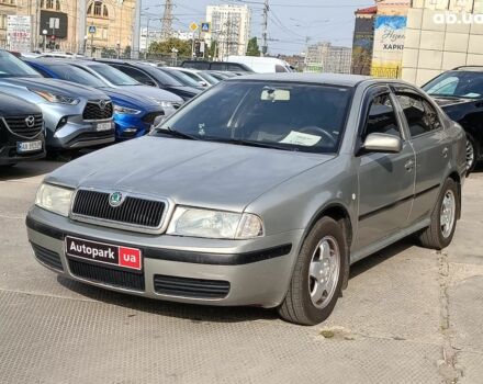 Бежевый Шкода Октавия, объемом двигателя 1.6 л и пробегом 297 тыс. км за 4490 $, фото 1 на Automoto.ua