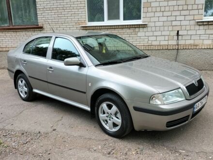 Шкода Октавия 2008 в Гайсине на Automoto.ua Бежевый Шкода Октавия, объемом двигателя 1.8 л и пробегом 243 тыс. км за 5550 $, фото 1 на Automoto.ua