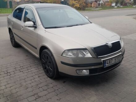 Бежевий Шкода Октавія, об'ємом двигуна 1.9 л та пробігом 300 тис. км за 2000 $, фото 1 на Automoto.ua