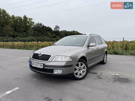 Шкода Октавия 2008 в Казатине на Automoto.ua Бежевый Шкода Октавия, объемом двигателя 2 л и пробегом 290 тыс. км за 6600 $, фото 1 на Automoto.ua