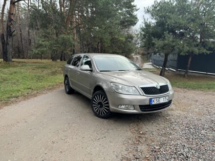 Бежевый Шкода Октавия, объемом двигателя 1.9 л и пробегом 100 тыс. км за 3550 $, фото 1 на Automoto.ua