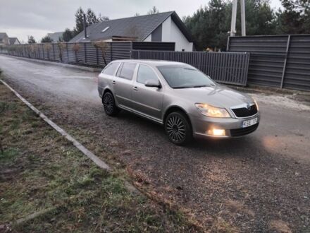 Бежевий Шкода Октавія, об'ємом двигуна 1.9 л та пробігом 400 тис. км за 3700 $, фото 1 на Automoto.ua