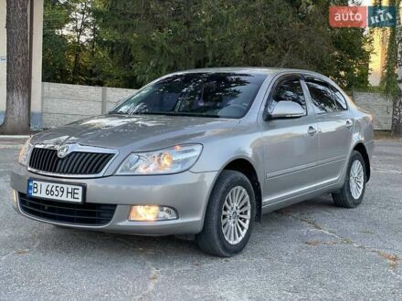 Шкода Октавия 2010 в Валках на Automoto.ua Бежевый Шкода Октавия, объемом двигателя 1.8 л и пробегом 115 тыс. км за 8800 $, фото 1 на Automoto.ua