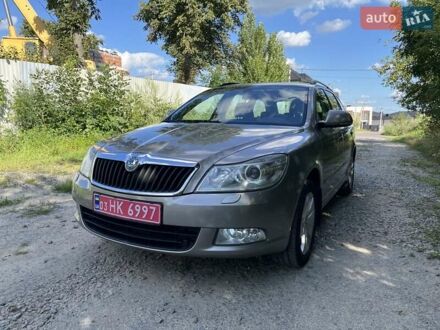Бежевий Шкода Октавія, об'ємом двигуна 1.6 л та пробігом 178 тис. км за 7799 $, фото 1 на Automoto.ua