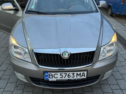 Шкода Октавія 2010 у Львові на Automoto.ua Бежевий Шкода Октавія, об'ємом двигуна 1.6 л та пробігом 2 тис. км за 7000 $, фото 1 на Automoto.ua