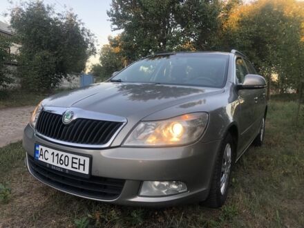 Бежевий Шкода Октавія, об'ємом двигуна 1.9 л та пробігом 226 тис. км за 7950 $, фото 1 на Automoto.ua