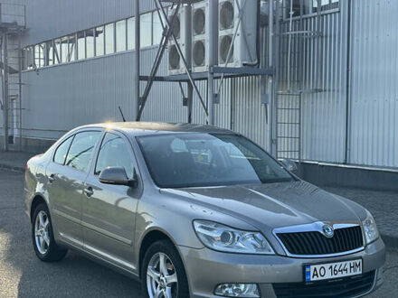 Бежевий Шкода Октавія, об'ємом двигуна 1.6 л та пробігом 320 тис. км за 7500 $, фото 1 на Automoto.ua