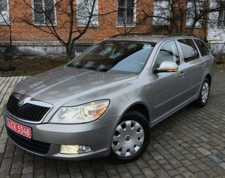 Бежевый Шкода Октавия, объемом двигателя 1.6 л и пробегом 218 тыс. км за 7300 $, фото 1 на Automoto.ua