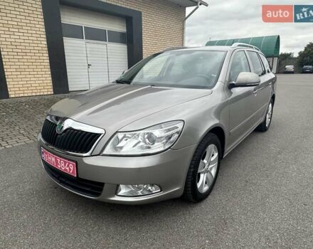 Бежевий Шкода Октавія, об'ємом двигуна 1.8 л та пробігом 239 тис. км за 8150 $, фото 1 на Automoto.ua