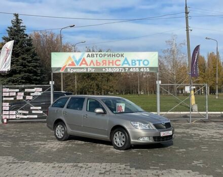 Шкода Октавия 2011 в Кривом Роге на Automoto.ua Бежевый Шкода Октавия, объемом двигателя 1.4 л и пробегом 214 тыс. км за 7400 $, фото 1 на Automoto.ua