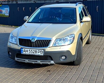 Бежевый Шкода Октавия, объемом двигателя 1.8 л и пробегом 198 тыс. км за 11500 $, фото 1 на Automoto.ua