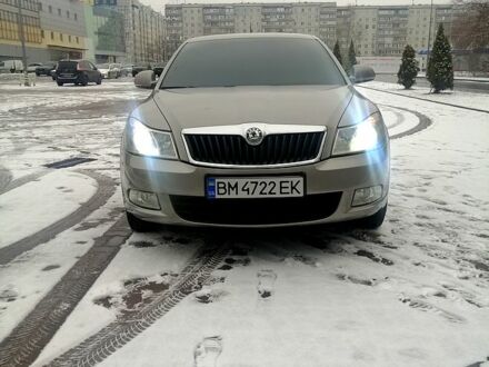 Шкода Октавия 2012 в Сумах на Automoto.ua Бежевый Шкода Октавия, объемом двигателя 1.8 л и пробегом 0 тыс. км за 8000 $, фото 1 на Automoto.ua