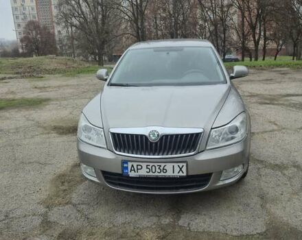 Бежевий Шкода Октавія, об'ємом двигуна 1.8 л та пробігом 231 тис. км за 8200 $, фото 1 на Automoto.ua