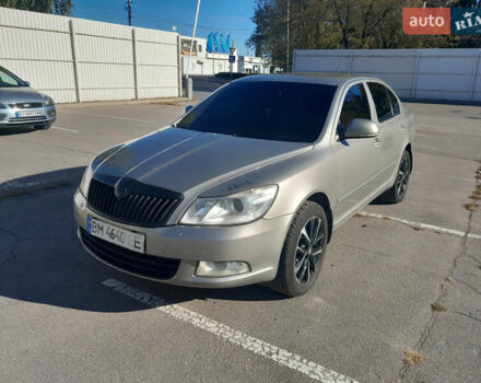 Бежевый Шкода Октавия, объемом двигателя 1.8 л и пробегом 200 тыс. км за 6500 $, фото 1 на Automoto.ua