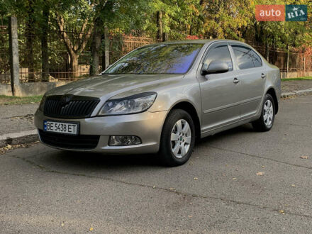 Шкода Октавия 2012 в Николаеве на Automoto.ua Бежевый Шкода Октавия, объемом двигателя 1.8 л и пробегом 250 тыс. км за 6800 $, фото 1 на Automoto.ua