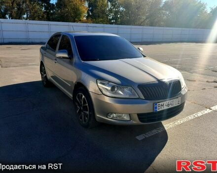 Бежевий Шкода Октавія, об'ємом двигуна 1.8 л та пробігом 220 тис. км за 6500 $, фото 1 на Automoto.ua