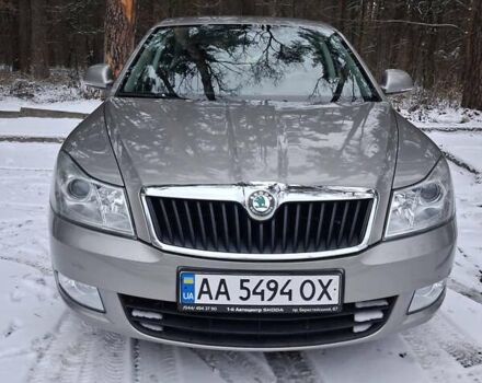 Бежевый Шкода Октавия, объемом двигателя 1.6 л и пробегом 52 тыс. км за 11500 $, фото 1 на Automoto.ua