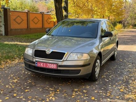 Бежевий Шкода Октавія, об'ємом двигуна 0 л та пробігом 185 тис. км за 7300 $, фото 1 на Automoto.ua