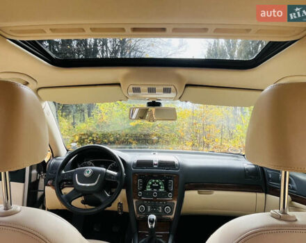 Шкода Октавия 2012 в Умани на Automoto.ua Бежевый Шкода Октавия, объемом двигателя 1.6 л и пробегом 208 тыс. км за 8800 $, фото 1 на Automoto.ua