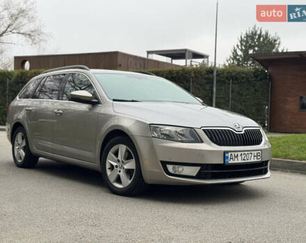 Бежевый Шкода Октавия, объемом двигателя 1.97 л и пробегом 335 тыс. км за 10900 $, фото 1 на Automoto.ua