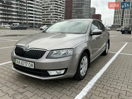 Бежевый Шкода Октавия, объемом двигателя 1.4 л и пробегом 131 тыс. км за 11500 $, фото 1 на Automoto.ua