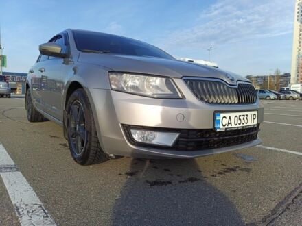 Бежевий Шкода Октавія, об'ємом двигуна 1.4 л та пробігом 199 тис. км за 9800 $, фото 1 на Automoto.ua