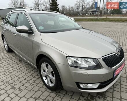 Бежевий Шкода Октавія, об'ємом двигуна 2 л та пробігом 218 тис. км за 11550 $, фото 1 на Automoto.ua