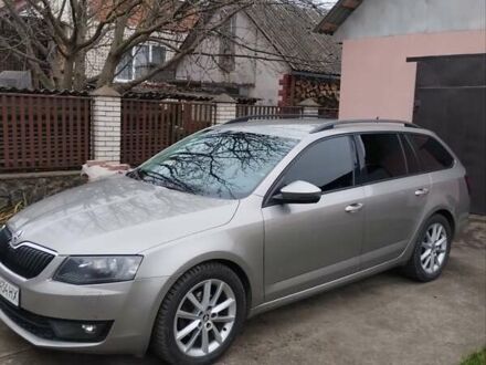 Бежевый Шкода Октавия, объемом двигателя 2 л и пробегом 261 тыс. км за 11800 $, фото 1 на Automoto.ua
