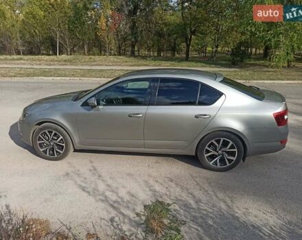 Бежевий Шкода Октавія, об'ємом двигуна 1.8 л та пробігом 174 тис. км за 13000 $, фото 1 на Automoto.ua