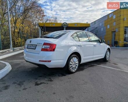 Шкода Октавия 2016 в Василькове на Automoto.ua Бежевый Шкода Октавия, объемом двигателя 1.4 л и пробегом 171 тыс. км за 13500 $, фото 1 на Automoto.ua