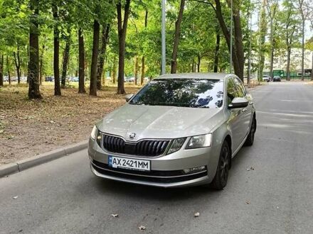 Шкода Октавия 2017 в Харькове на Automoto.ua Бежевый Шкода Октавия, объемом двигателя 1.4 л и пробегом 110 тыс. км за 14700 $, фото 1 на Automoto.ua