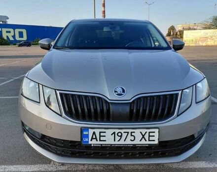 Бежевий Шкода Октавія, об'ємом двигуна 1.4 л та пробігом 185 тис. км за 13800 $, фото 1 на Automoto.ua