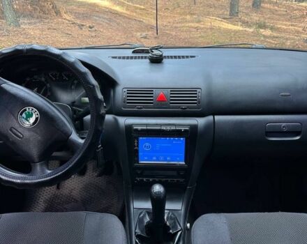 Черный Шкода Октавия, объемом двигателя 2 л и пробегом 423 тыс. км за 5200 $, фото 6 на Automoto.ua