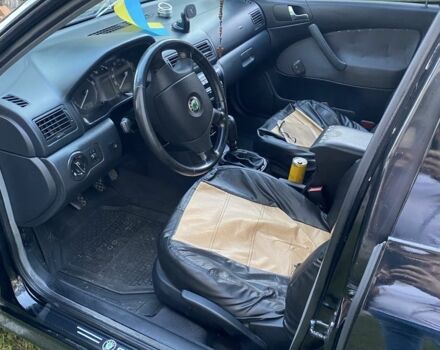 Чорний Шкода Октавія, об'ємом двигуна 1 л та пробігом 440 тис. км за 3300 $, фото 3 на Automoto.ua