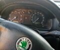 Черный Шкода Октавия, объемом двигателя 1.8 л и пробегом 290 тыс. км за 5000 $, фото 8 на Automoto.ua