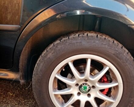 Черный Шкода Октавия, объемом двигателя 1.8 л и пробегом 290 тыс. км за 5000 $, фото 15 на Automoto.ua