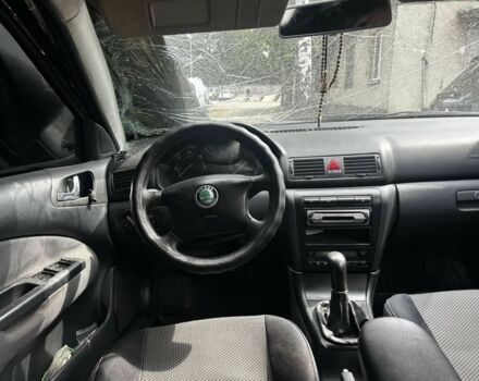 Шкода Октавия 2003 в Львове на Automoto.ua Черный Шкода Октавия, объемом двигателя 0 л и пробегом 350 тыс. км за 1800 $, фото 1 на Automoto.ua