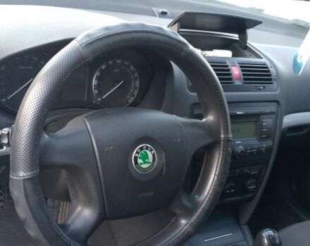 Черный Шкода Октавия, объемом двигателя 1.6 л и пробегом 233 тыс. км за 5000 $, фото 7 на Automoto.ua