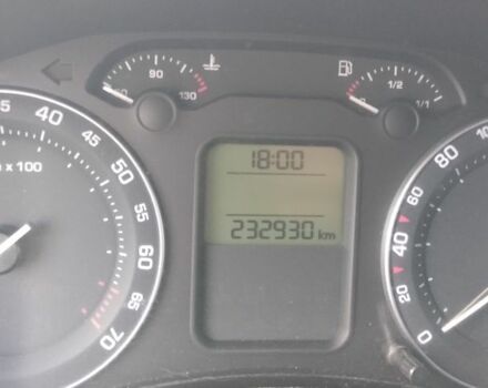 Черный Шкода Октавия, объемом двигателя 1.6 л и пробегом 233 тыс. км за 5000 $, фото 6 на Automoto.ua