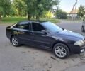 Черный Шкода Октавия, объемом двигателя 1.6 л и пробегом 350 тыс. км за 5900 $, фото 1 на Automoto.ua
