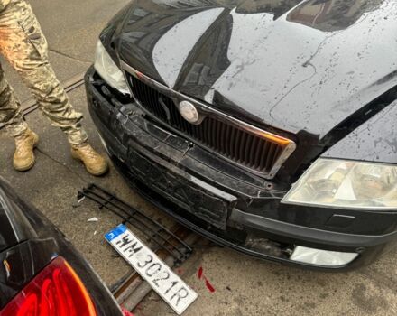 Чорний Шкода Октавія, об'ємом двигуна 0 л та пробігом 2 тис. км за 3000 $, фото 1 на Automoto.ua