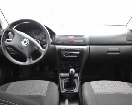 Шкода Октавия 2005 в Хусте на Automoto.ua Черный Шкода Октавия, объемом двигателя 0 л и пробегом 240 тыс. км за 5400 $, фото 5 на Automoto.ua